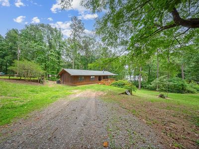 540 Lakeview Dr