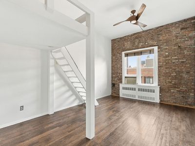 100 W 15th St APT 5F