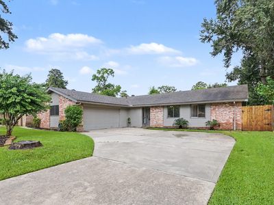 23327 Naples Dr