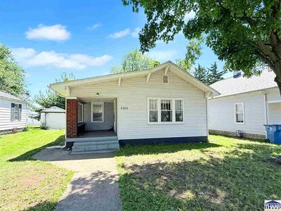 3223 N 15 1/2 St