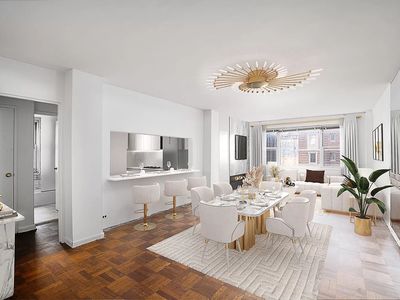 77 W 55th St APT 16E