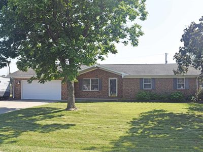 114 S Damosa Dr