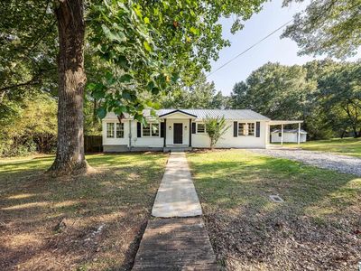 Property at 108 Hendricks St, Talladega, AL