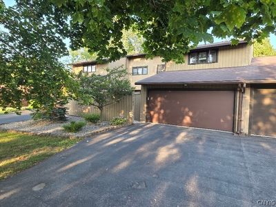 3162 Burrwood Dr