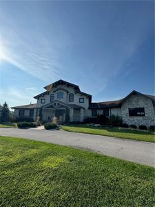 10807 NW Tiffany Springs Rd