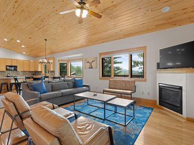 1675 Bluebird Lane UNIT A