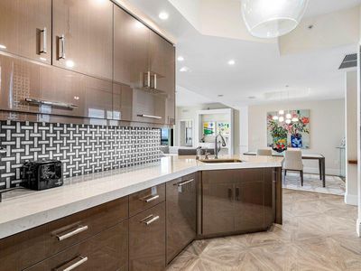 801 S Olive Avenue #1503