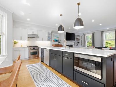 11 Woods Pl
