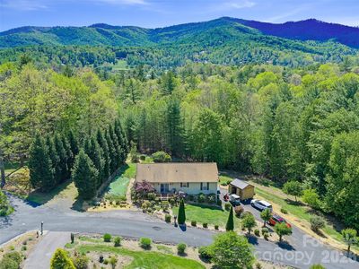 282 Sourwood Dr
