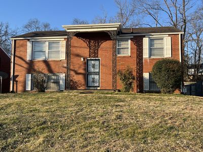 3211 Panorama Dr