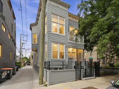 1354 W Ohio St