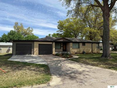 Property at 821 E 12th St, York, NE