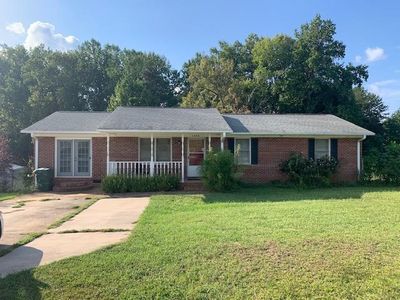 1428 Leadmine Rd