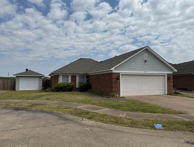 101 N Stonebridge Cv