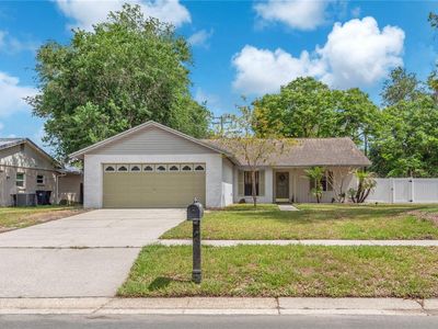 Property at 3619 Orangepointe Rd, Valrico, FL
