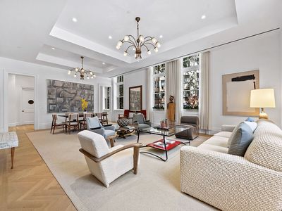 555 W End Ave Unit Thn