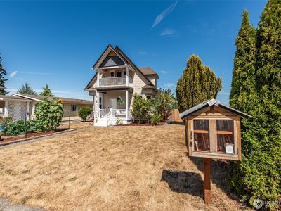 Property at 233 E 9th St, Port Angeles, WA