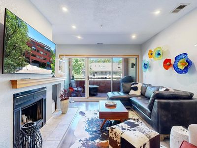 624 Pearl St #203