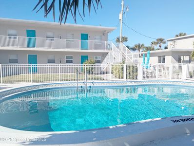 7515 Ridgewood Ave APT 13