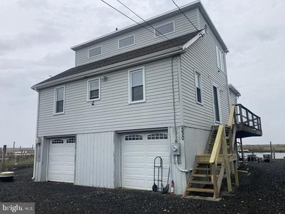 330 Dock Rd