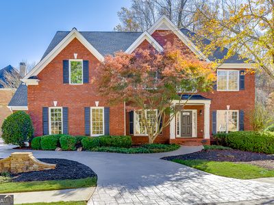 2747 Pathview Dr