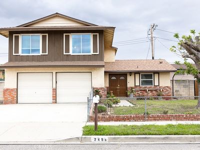 2454 Invar Ct