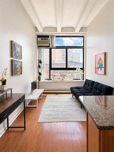 12 Stoneholm St APT 418