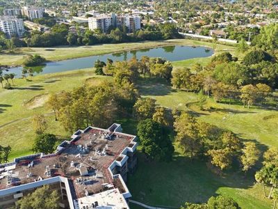 6101 N Falls Circle Dr #309