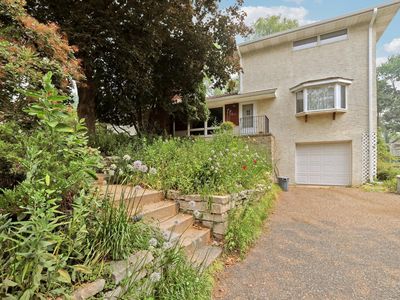 1826 Alameda St