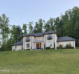 103 SW Fernwood Ln