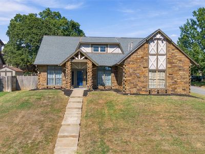 7121 E 100th Pl