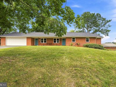 23 Drake Ave