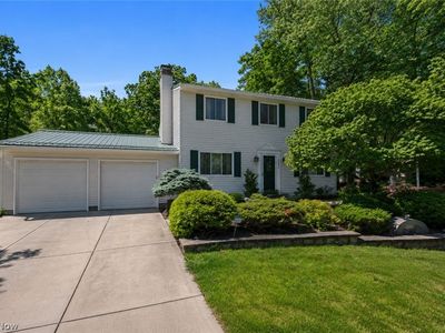 9481 Yorkview Dr