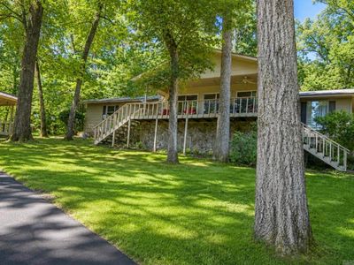 208 Scenic Dr