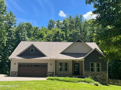 73 Creek Pl