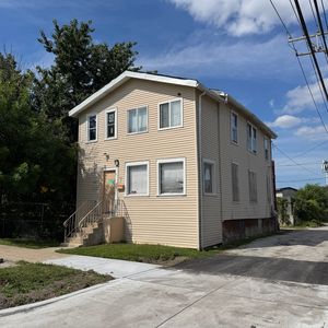 1710 W Waseca Pl