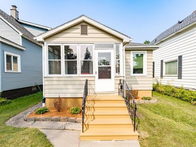 1413 104th Ave W