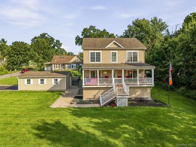 6 E Shore Road