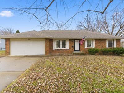 1028 E Greenwood Street