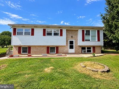 301 Lafayette Dr