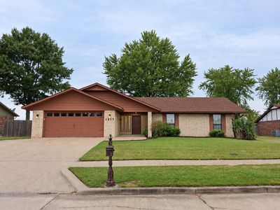 1517 Merlin Cir