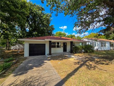 404 Hart Ave