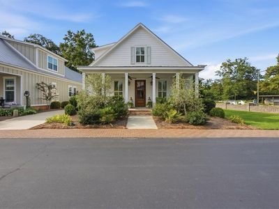 28 Bay Pointe Ct