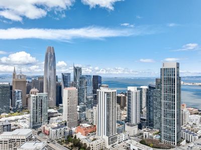 81 Lansing St APT 307