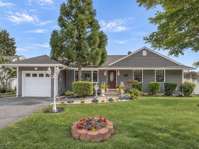 528 Conant St