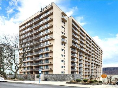 1155 Warburton Avenue #9T