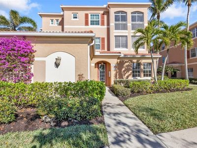 3475 Sunset Key Cir #102