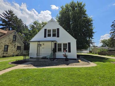 907 Retz Dr