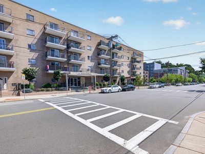 121 Tremont St APT C6