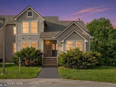 207 Sycamore Ct